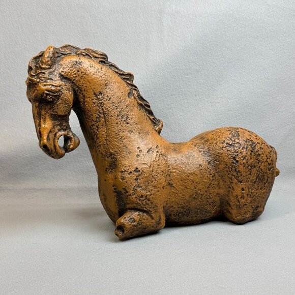 Vintage Rustic Brown Bitossi-Style Sitting Horse Statue Heavy Decor Piece 18" L - Picture 4 of 14